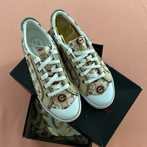 New Red By Marc Ecko Women’s Shoes. Size 8.